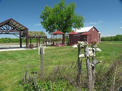 Reed Bryan Farm structures